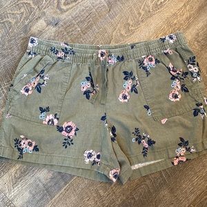 Nautica XXL elastic waist floral shorts